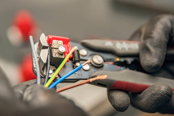 Best Emergency Electrician Near Me  in Jonesboro, IN